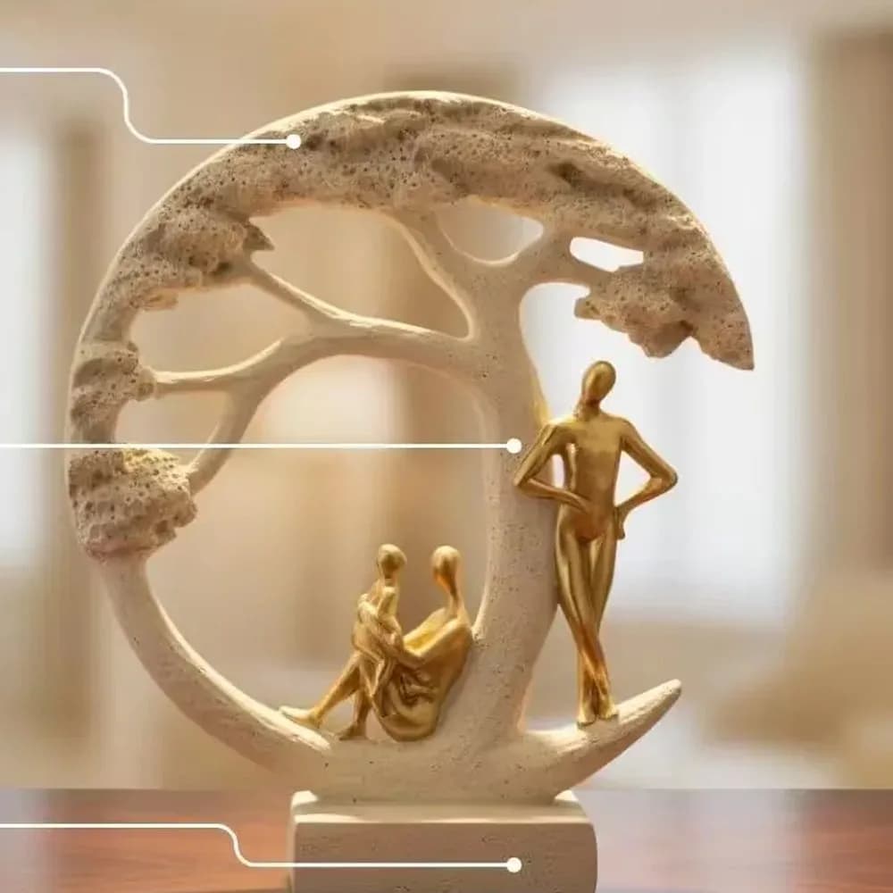 Moonlit couple sculpture — Nordic Line