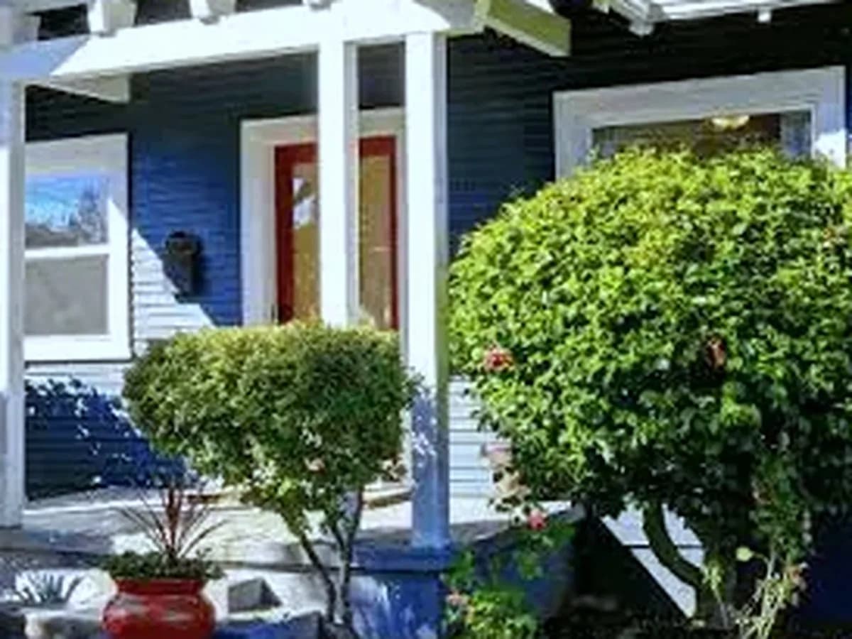 Approach — Independent house for rent in Raiya Road