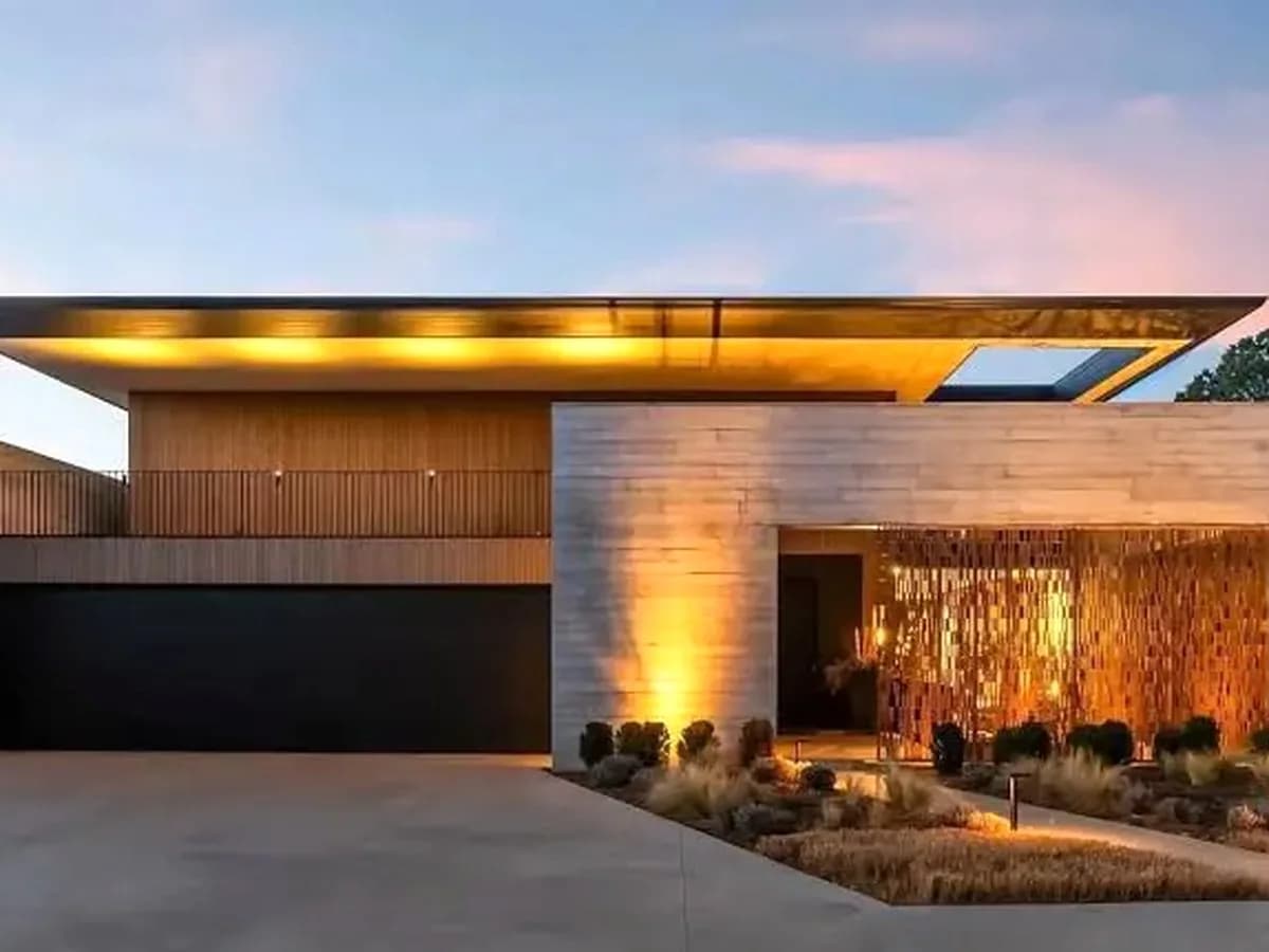 Approach — Villa in a gated community in Vijay Nagar